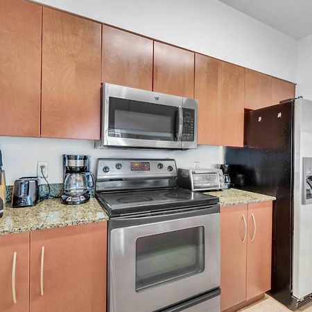 Modern 1 Bed In The Heart Of Brickell With Free Parking Apartment Miami Bagian luar foto