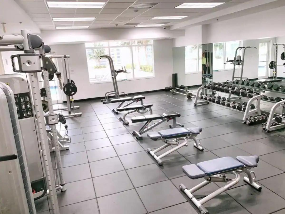Modern 1 Bed In The Heart Of Brickell With Free Parking Apartment Miami Bagian luar foto