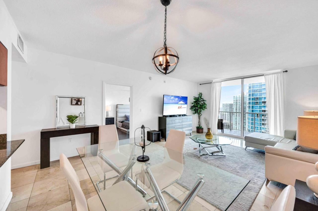 Modern 1 Bed In The Heart Of Brickell With Free Parking Apartment Miami Bagian luar foto