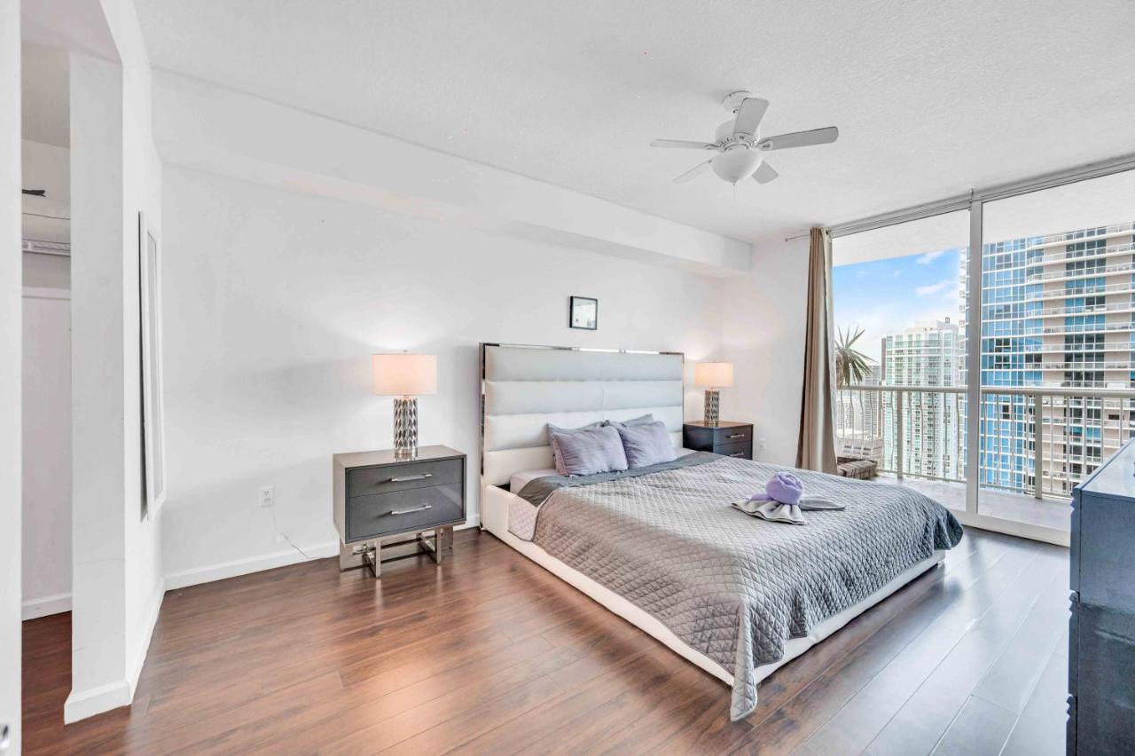 Modern 1 Bed In The Heart Of Brickell With Free Parking Apartment Miami Bagian luar foto